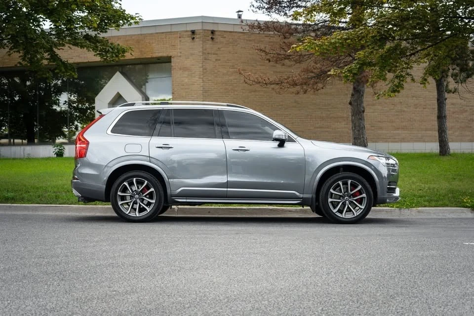 Volvo Xc90 MOMENTUM * * CARFAX * * АВТОКРЕДИТ * *  - изображение 4