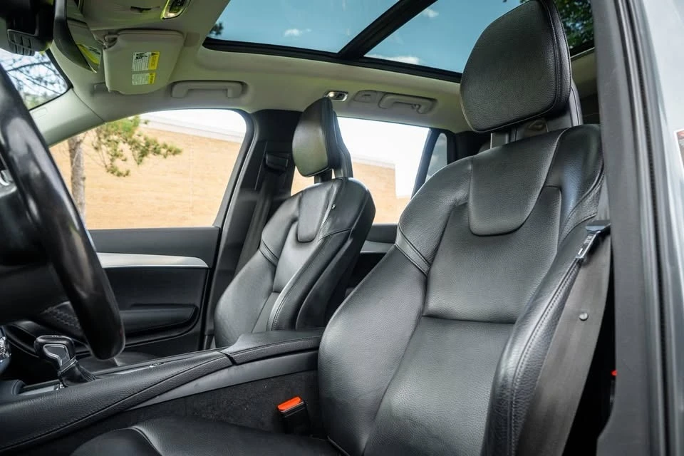 Volvo Xc90 MOMENTUM * * CARFAX * * АВТОКРЕДИТ * *  - изображение 6