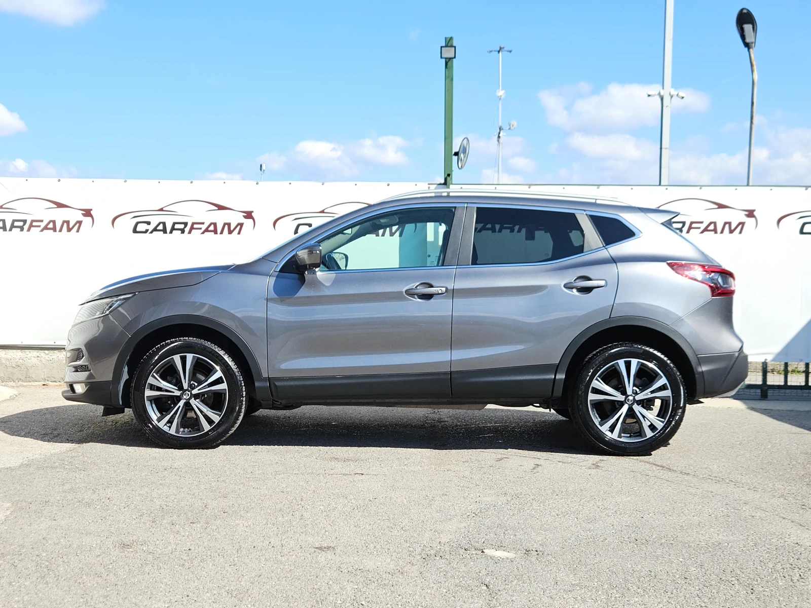 Nissan Qashqai 1.5DCI/TEKNA/КАМЕРА360/CARPLAY/NAVI/БЛУТУТ/LED/EU6, снимка 6 - Автомобили и джипове - 53324552
