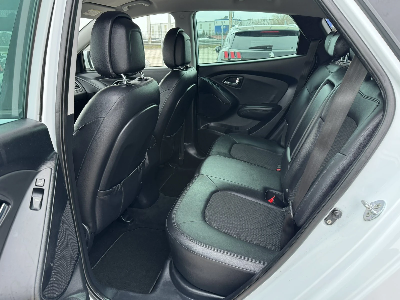 Hyundai IX35 1.7CRDI - изображение 8