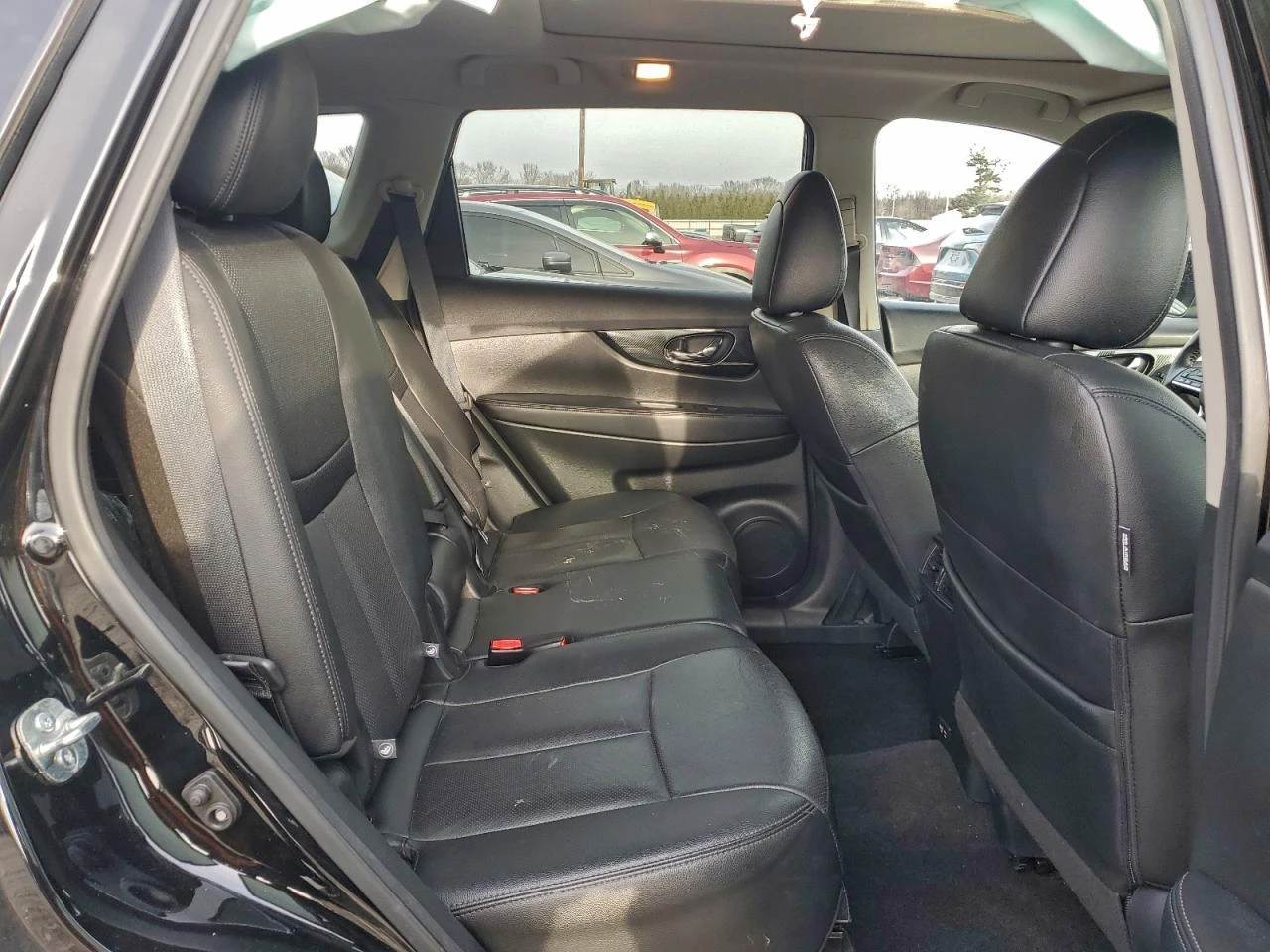 Nissan Rogue 2.5l S - изображение 10