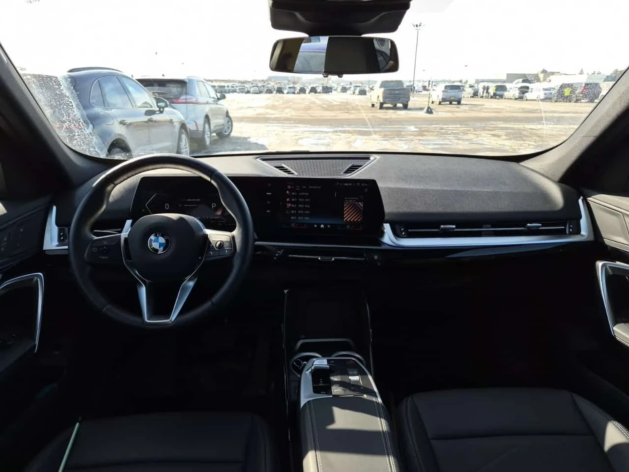 BMW X1 | XDRIVE28I| ПАНОРАМА| ПОДГРЕВИ| ОБДУХВАНЕ| CARFAX - изображение 10