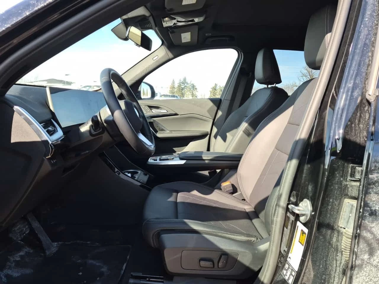 BMW X1 | XDRIVE28I| ПАНОРАМА| ПОДГРЕВИ| ОБДУХВАНЕ| CARFAX - изображение 9