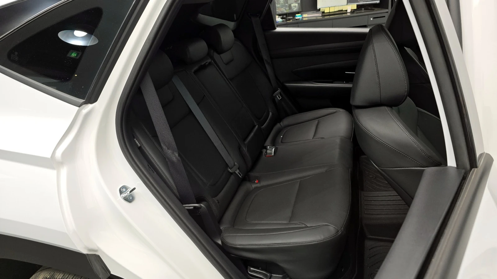 Hyundai Tucson 1.6 T-GDI HEV Modern | DISTRONIC | LED Фарове | , снимка 14 - Автомобили и джипове - 55069577