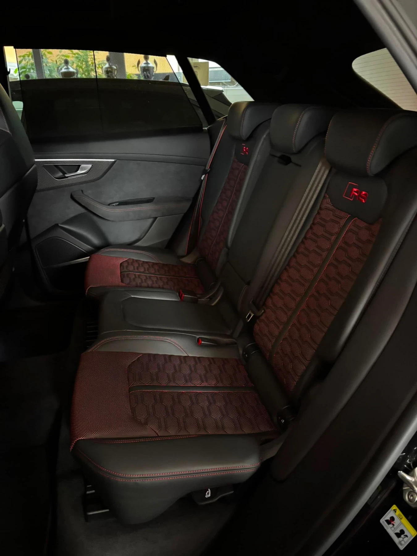 Audi RSQ8 Performance Matrix Keramik, снимка 7 - Автомобили и джипове - 55636711