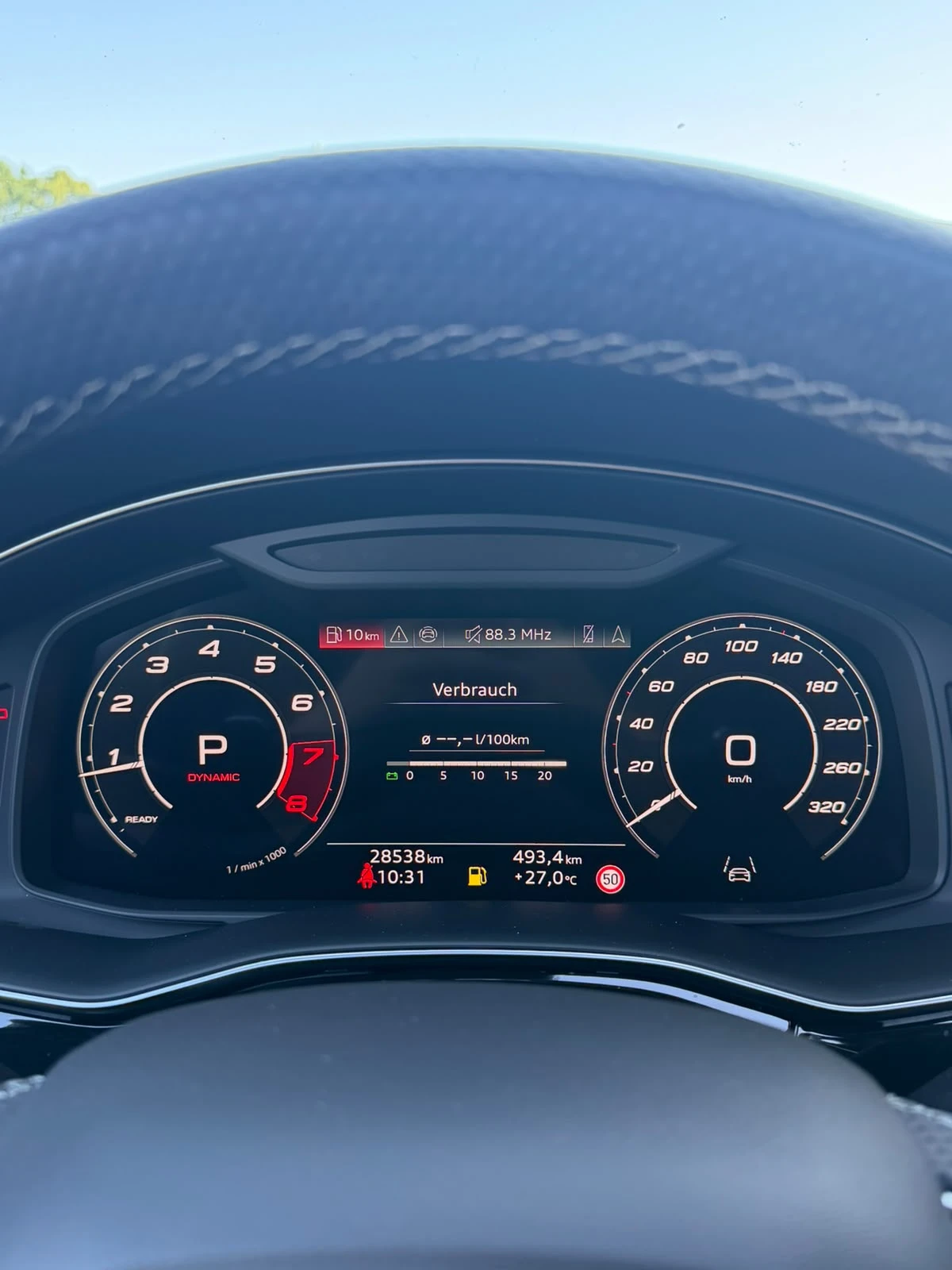 Audi RSQ8 Performance Matrix Keramik, снимка 6 - Автомобили и джипове - 55457113
