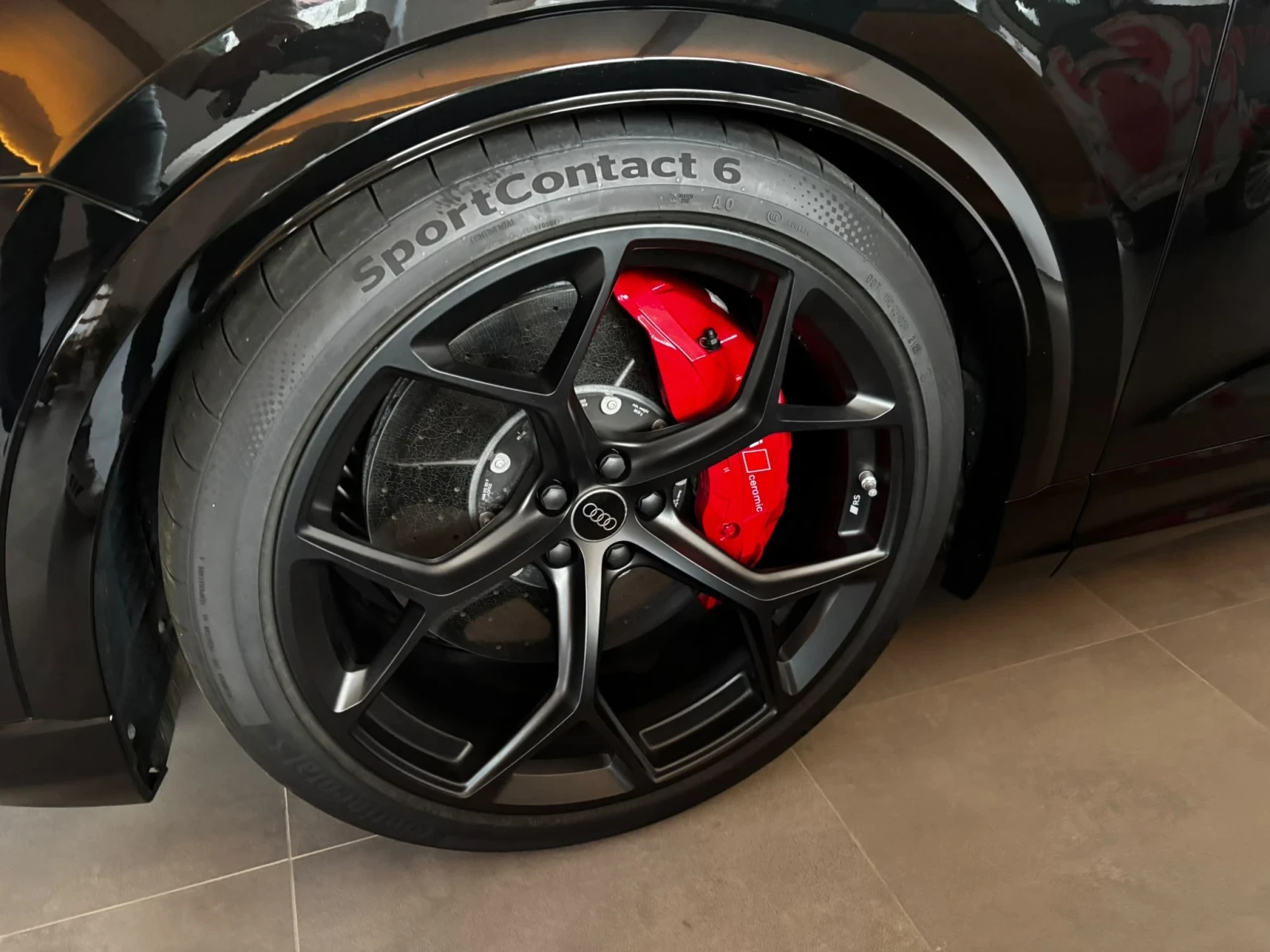 Audi RSQ8 Performance Matrix Keramik, снимка 9 - Автомобили и джипове - 55636711