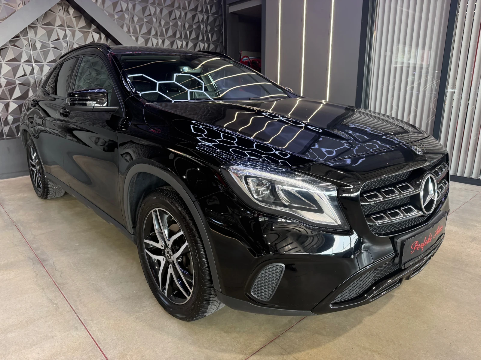 Mercedes-Benz GLA 200 d * КАМЕРА * 