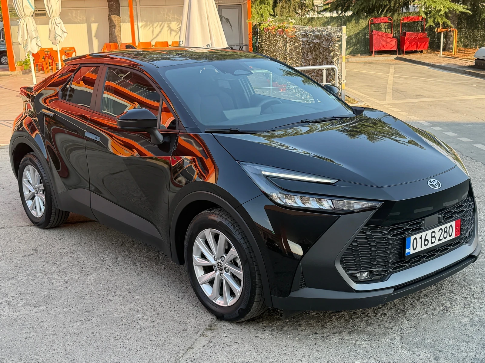 Toyota C-HR Hybrid= ������= ������ ����= �������� | Mobile.bg � ����������� 2