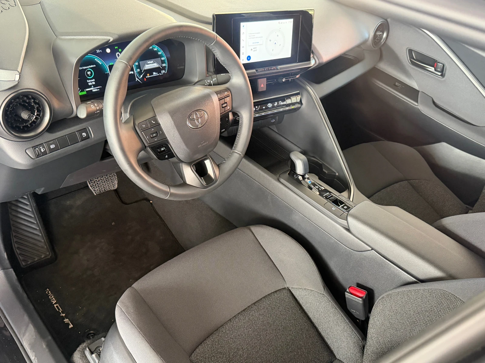 Toyota C-HR Hybrid= ������= ������ ����= �������� | Mobile.bg � ����������� 13