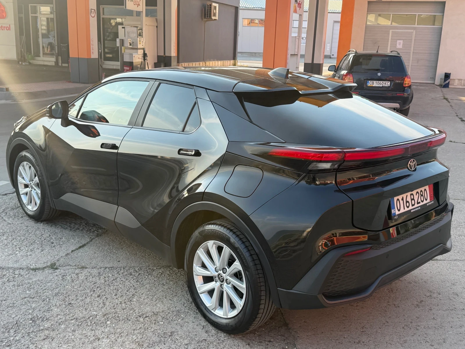 Toyota C-HR Hybrid= ������= ������ ����= �������� | Mobile.bg � ����������� 7