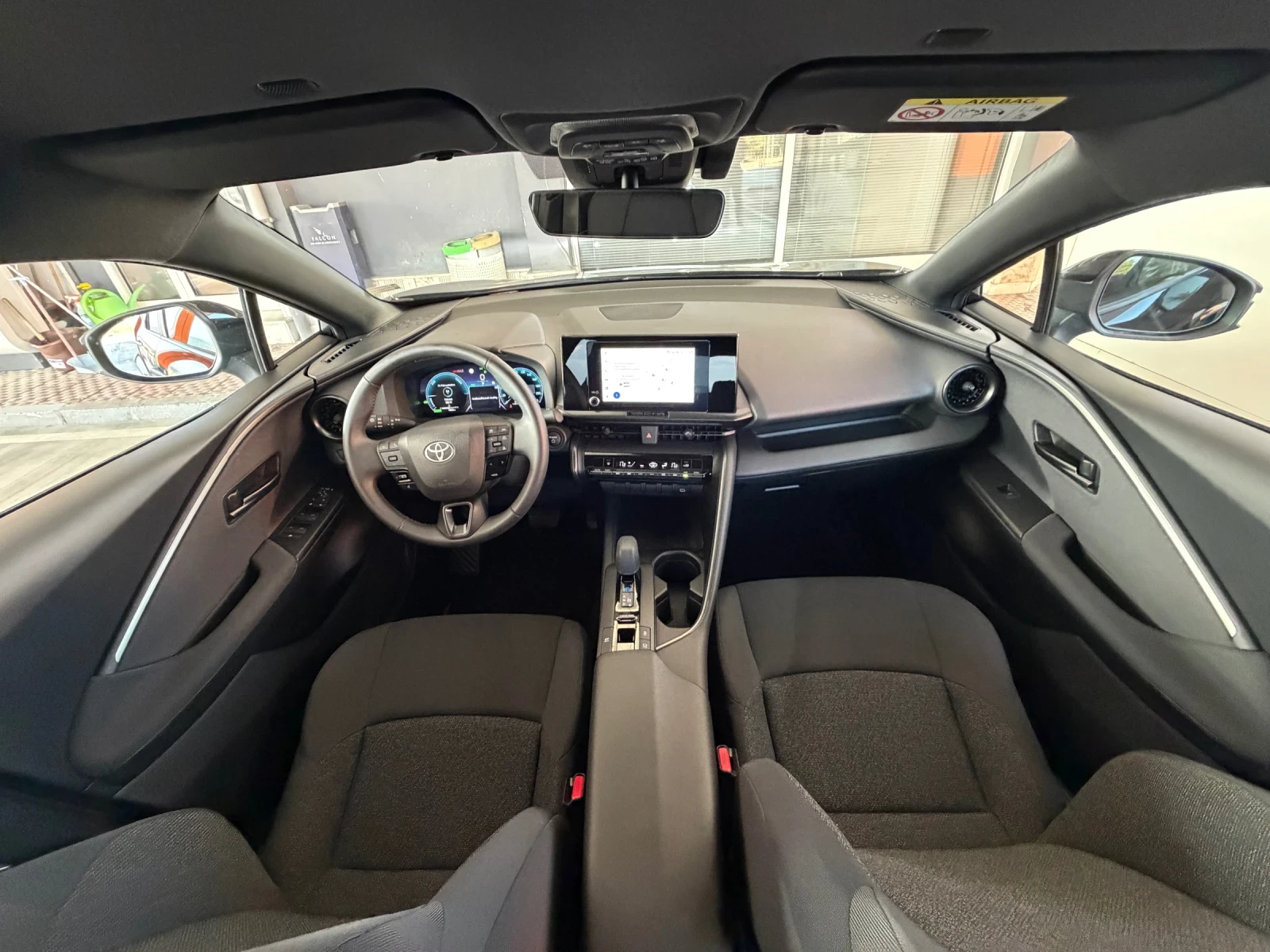 Toyota C-HR Hybrid= ������= ������ ����= �������� | Mobile.bg � ����������� 12