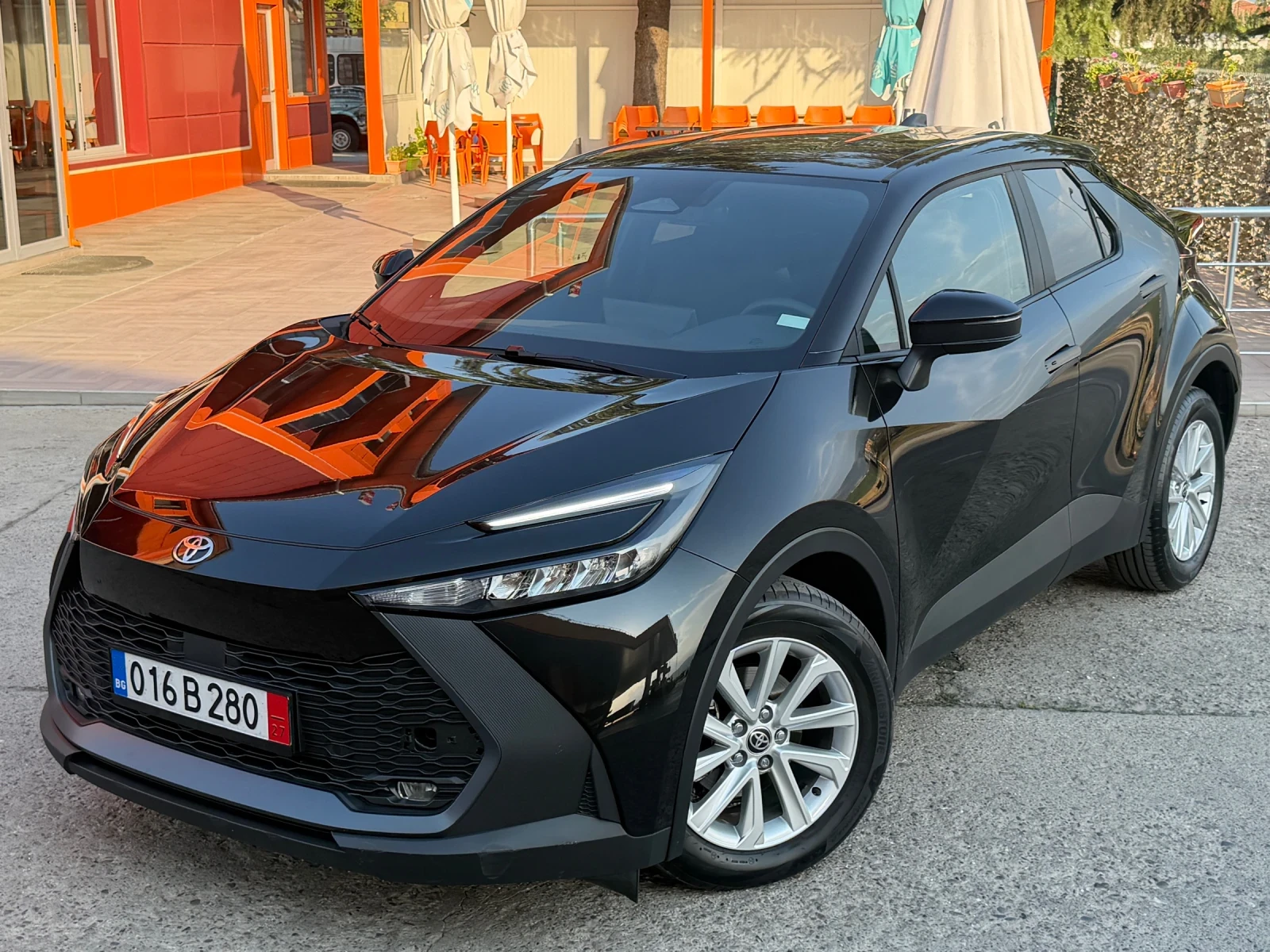 Toyota C-HR Hybrid= ������= ������ ����= �������� | Mobile.bg � ����������� 5