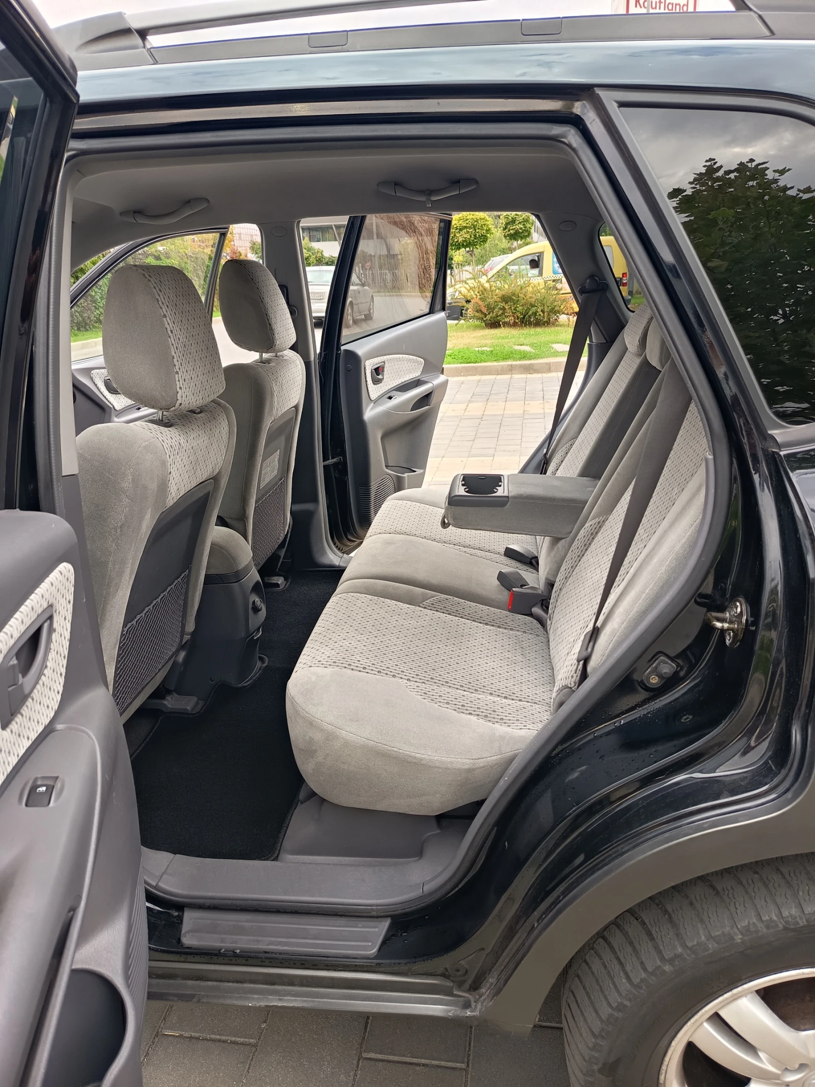 Hyundai Tucson 2.0/141/4х4FASE LIFT, снимка 6 - Автомобили и джипове - 56163331