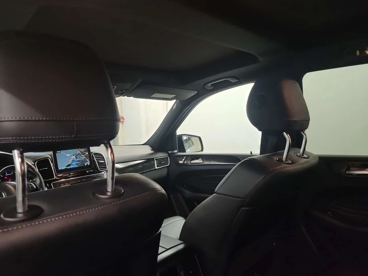 Mercedes-Benz GLE * AMG 43 * CARFAX * , снимка 13 - Автомобили и джипове - 56329432