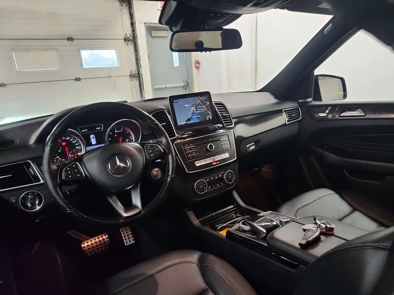 Mercedes-Benz GLE * AMG 43 * CARFAX * , снимка 10 - Автомобили и джипове - 56329432