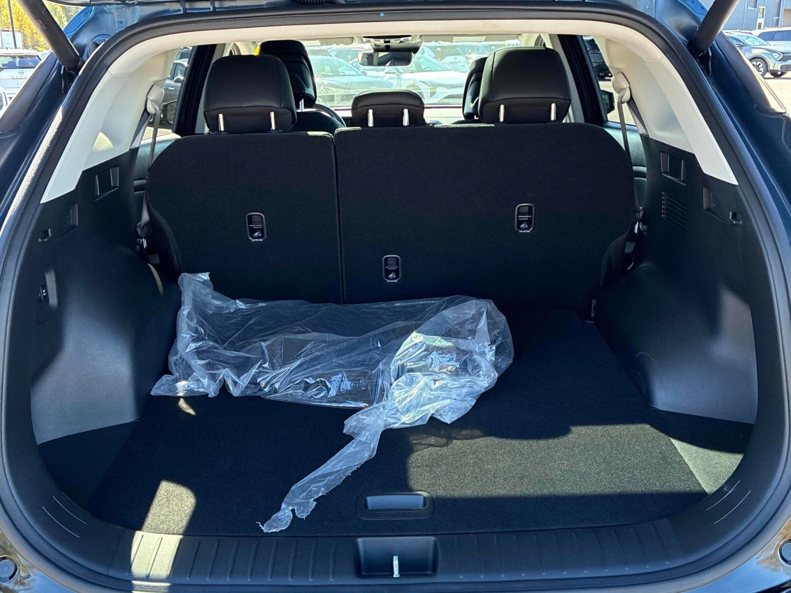 Kia Sportage EX Premium AWD Plug-in Hybrid / Carfax / ������ | Mobile.bg � ����������� 16