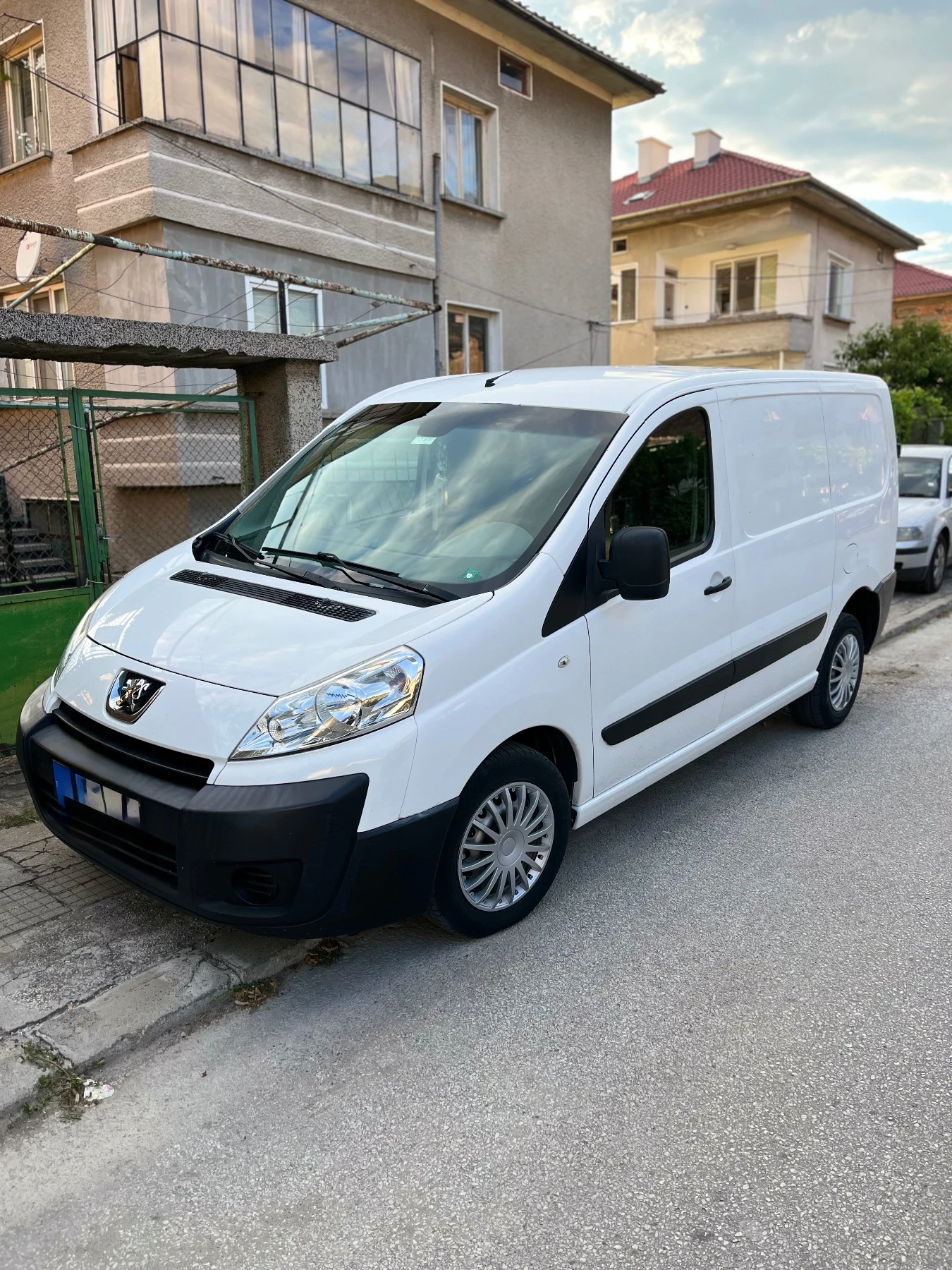 Peugeot Expert, снимка 2 - Бусове и автобуси - 53782912