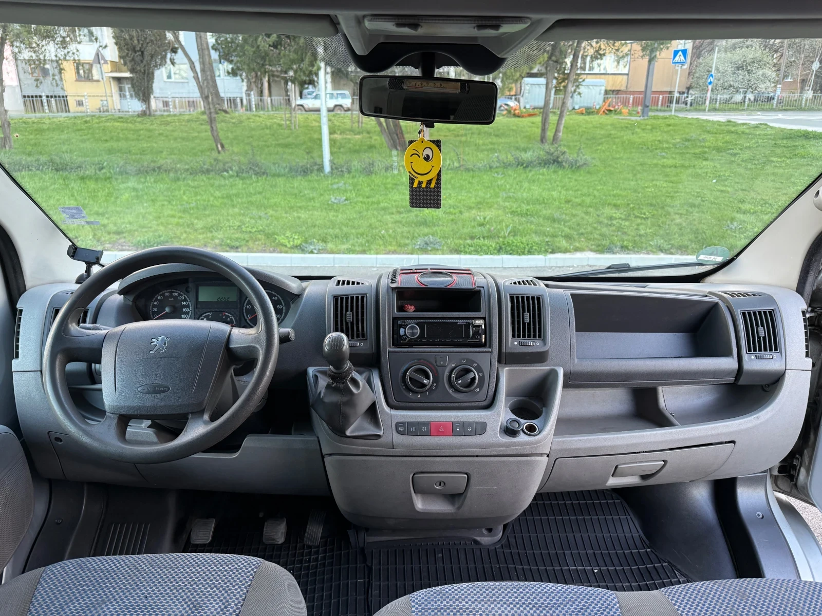 Peugeot Boxer 2.2 дизел, снимка 10 - Бусове и автобуси - 54140994