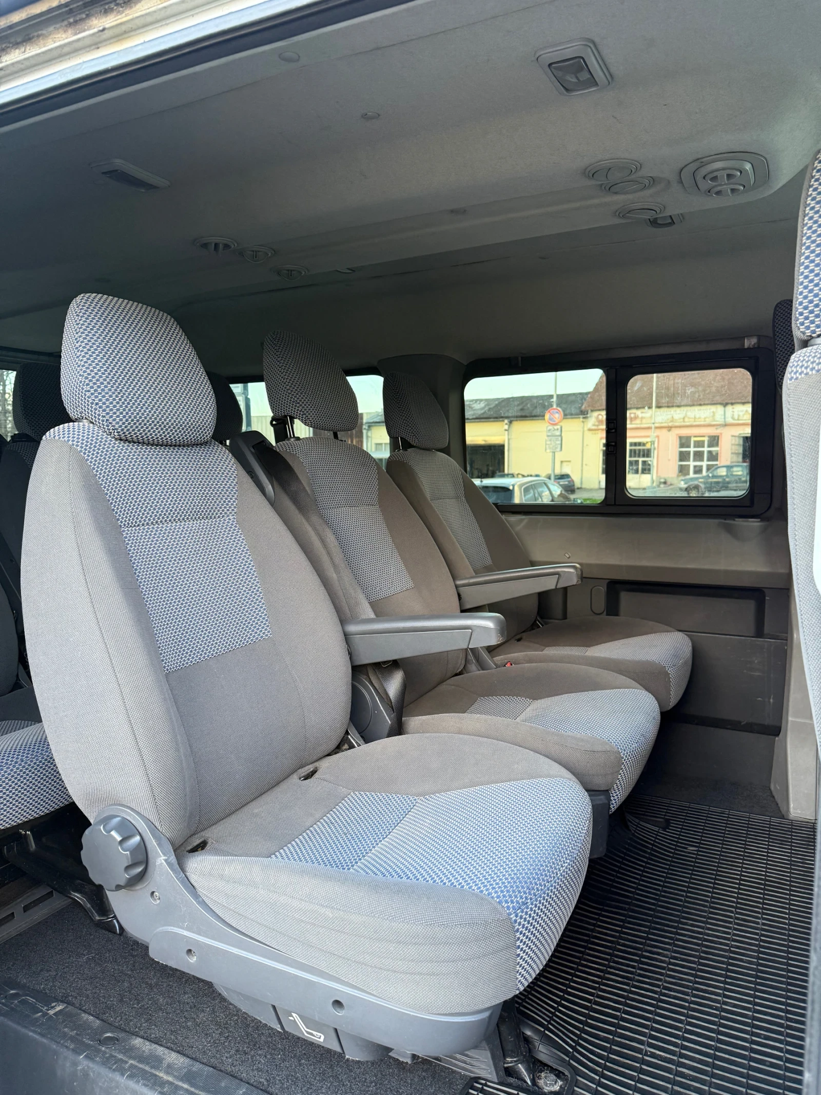 Peugeot Boxer 2.2 дизел, снимка 8 - Бусове и автобуси - 54140994