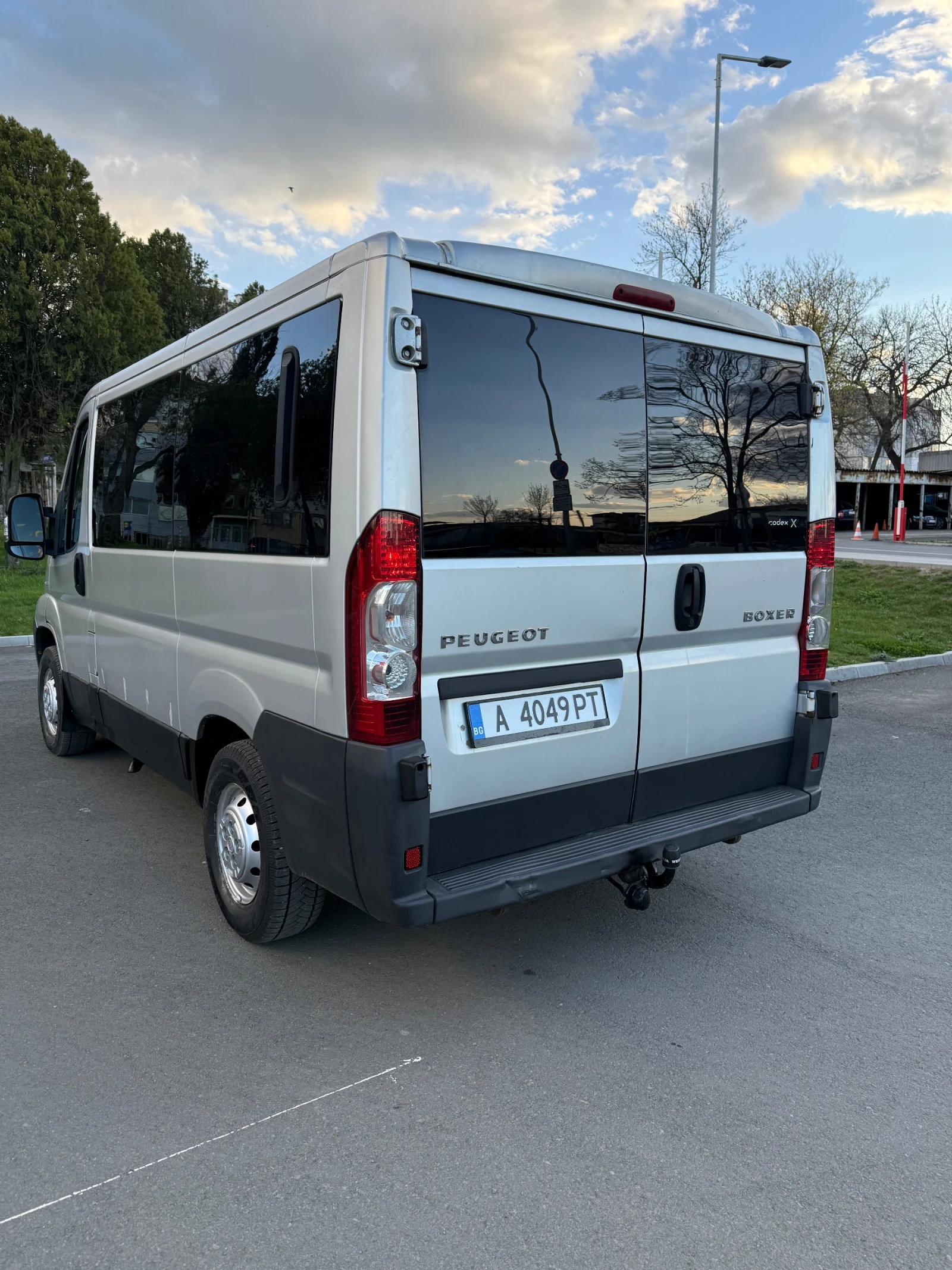 Peugeot Boxer 2.2 дизел, снимка 6 - Бусове и автобуси - 54140994