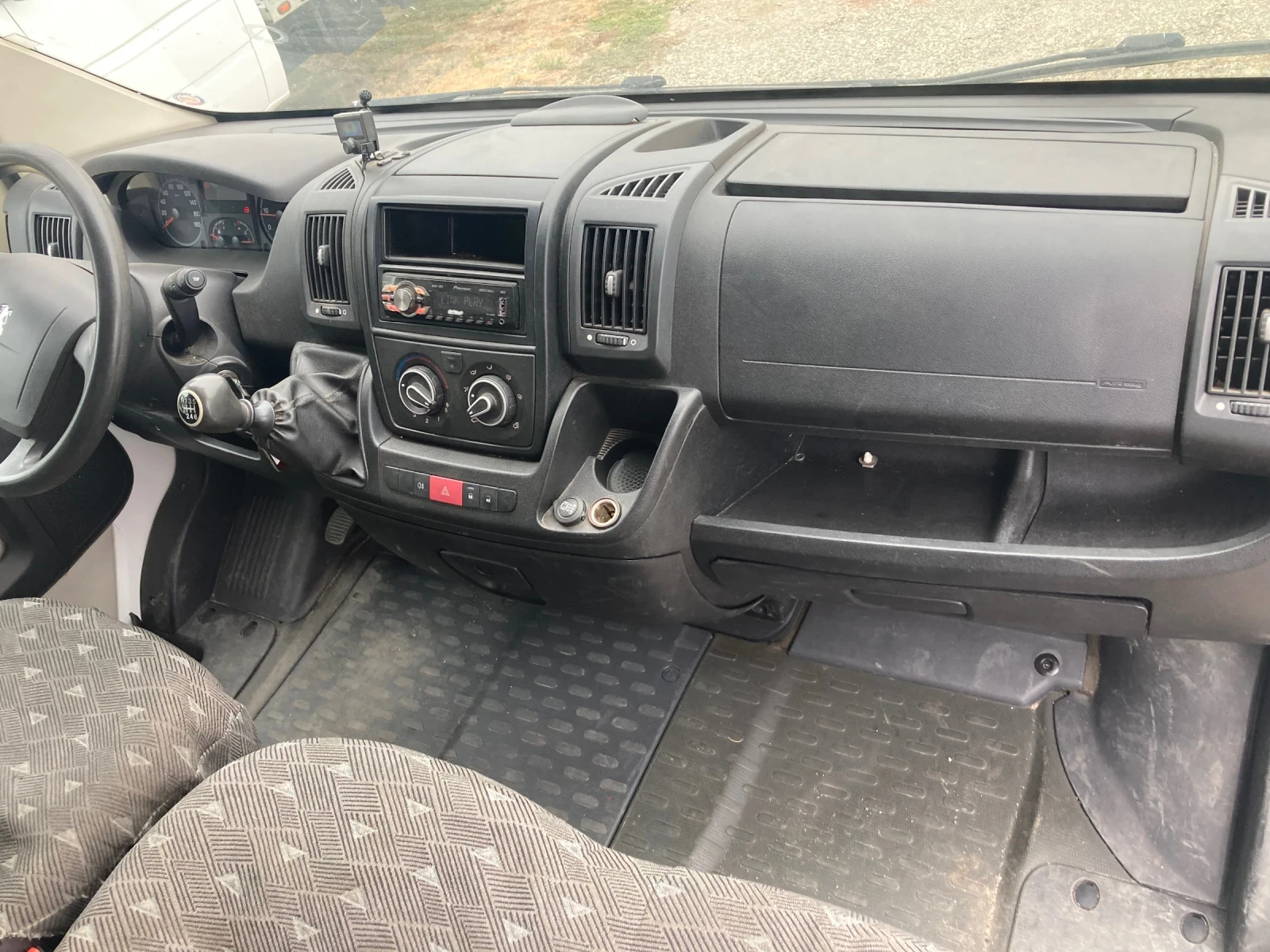 Peugeot Boxer 2.2 HDI KLIMA | Mobile.bg � ����������� 10
