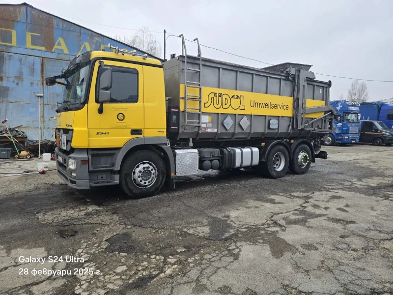 Mercedes-Benz Actros 25.41/ специализиран самосвал / 6Х2/ евро 5, снимка 5 - Камиони - 49442608