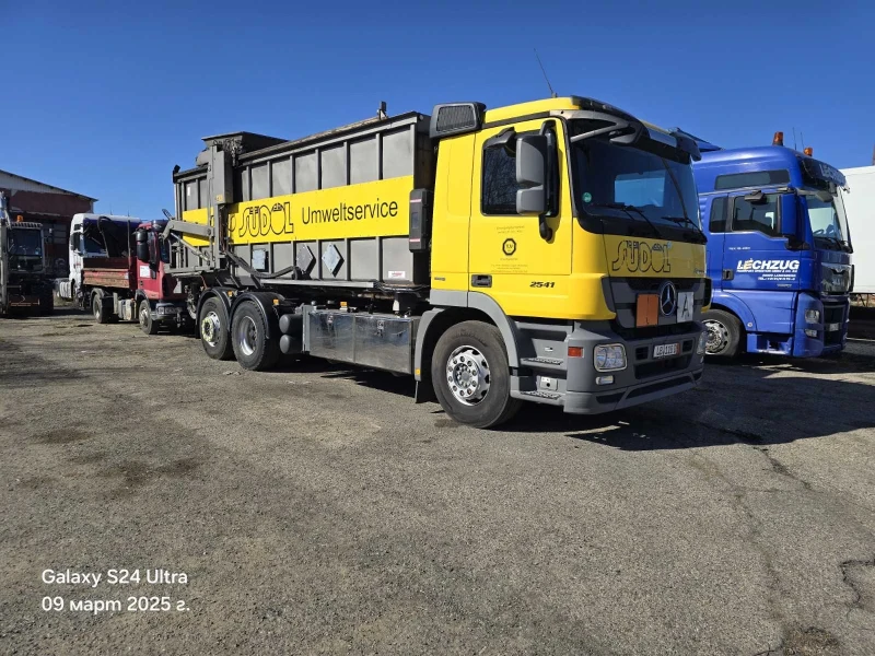 Mercedes-Benz Actros 25.41/ специализиран самосвал / 6Х2/ евро 5, снимка 11 - Камиони - 49442608