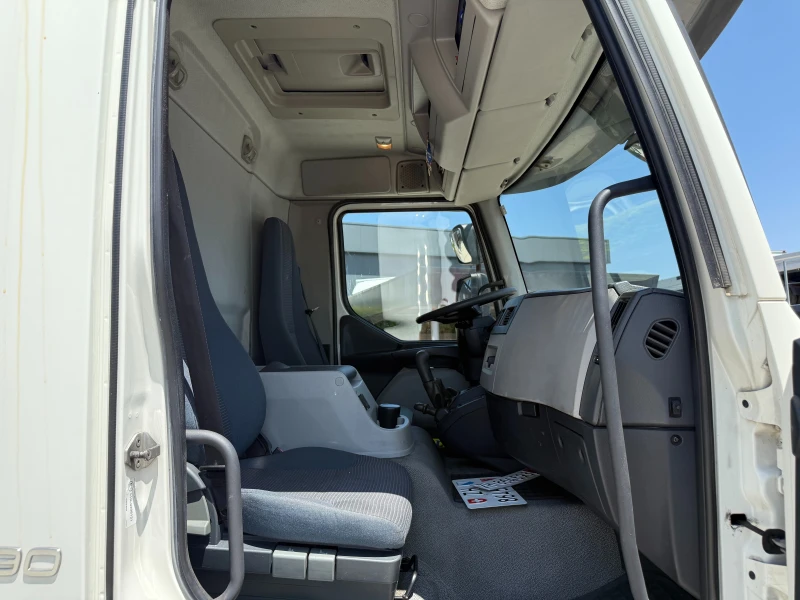 Volvo Fl FLH-290 Хладилен + Клима 7.70м. Euro 5, снимка 9 - Камиони - 50645311