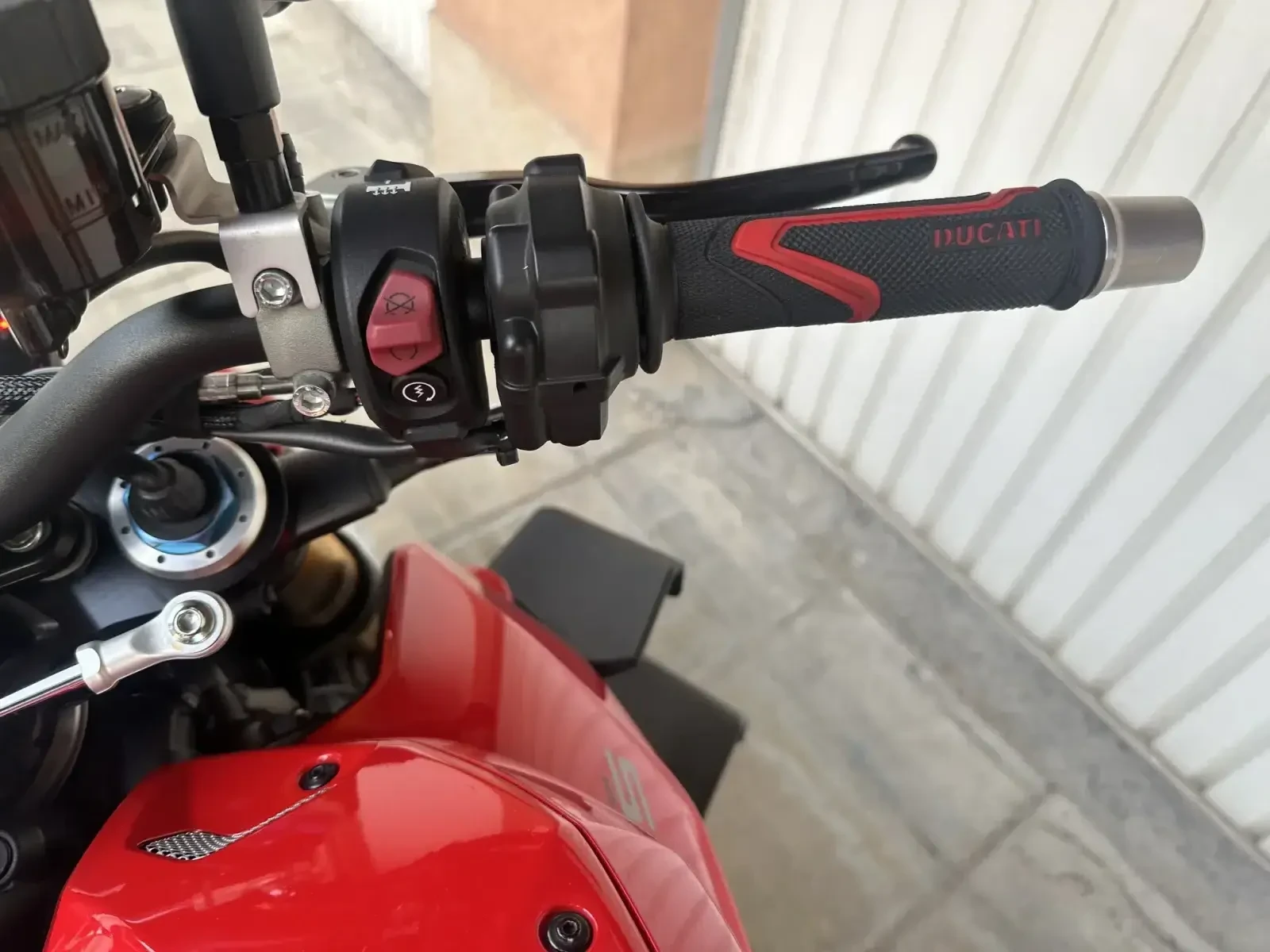Ducati Streetfighter V4S, снимка 16 - Мотоциклети и мототехника - 55097818
