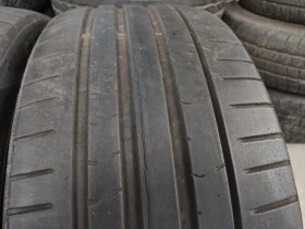 Гуми Летни 235/35R19, снимка 1