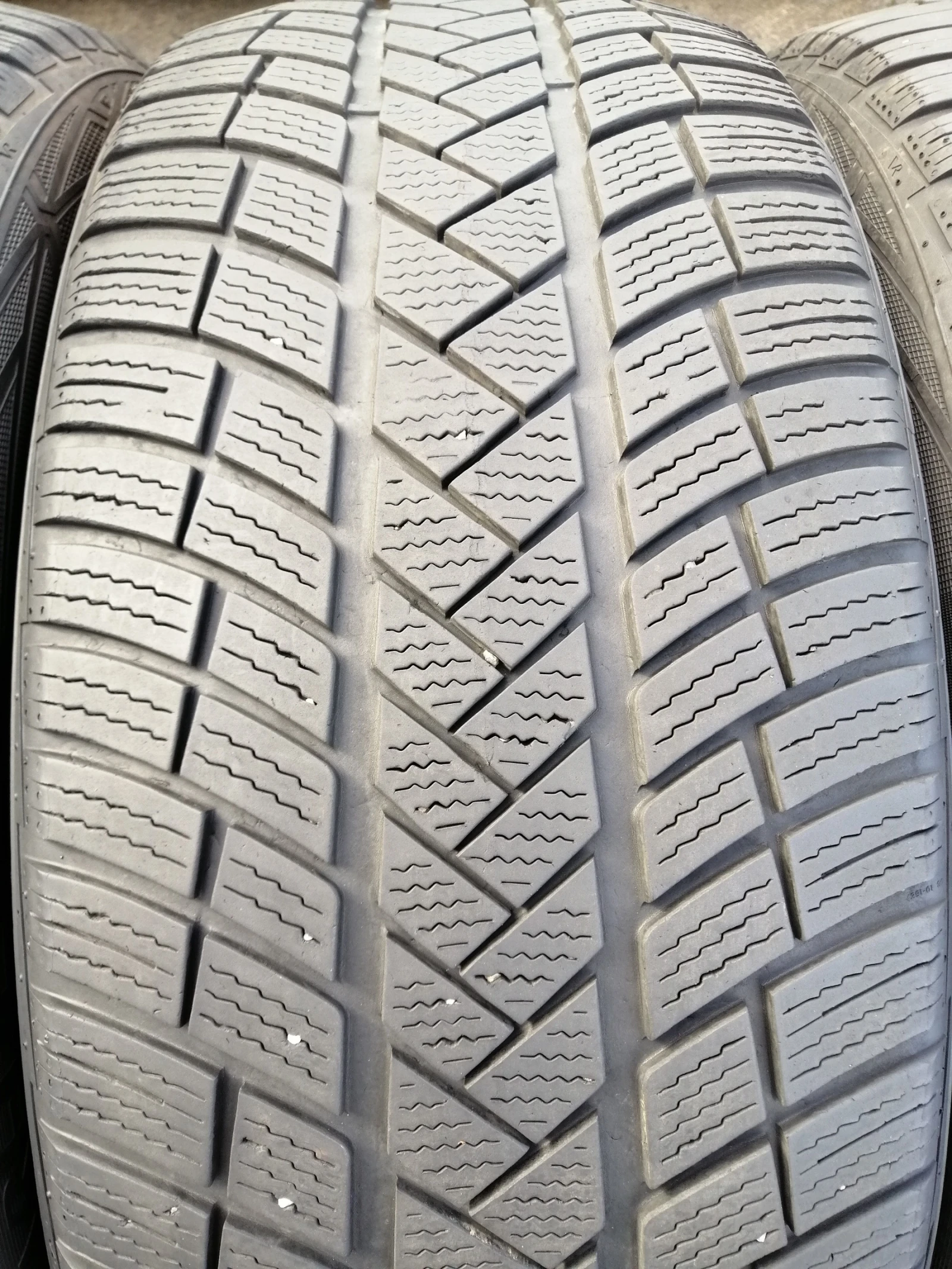 245/45R20 | Mobile.bg   1