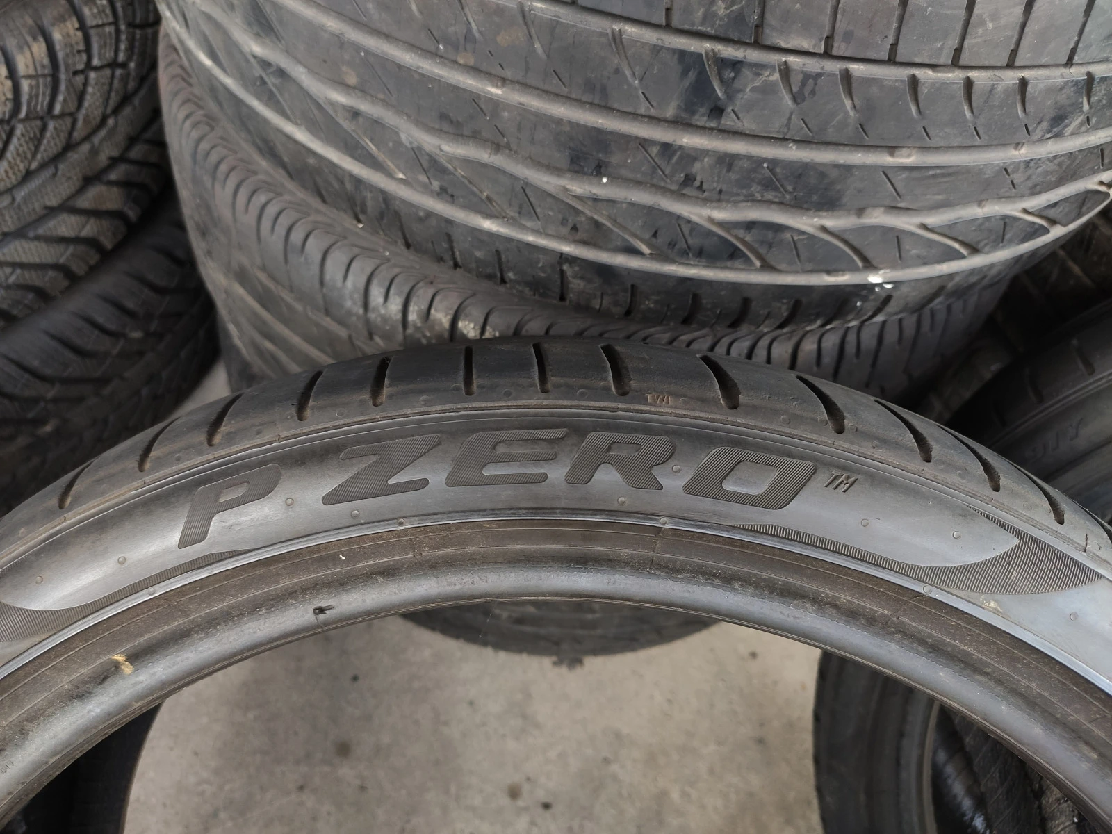  235/35R19 | Mobile.bg   5