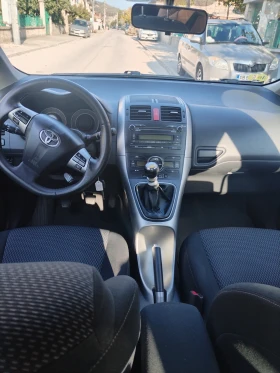 Toyota Auris 2.0 D4D ШЕСТ СКОРОСТИ, снимка 14