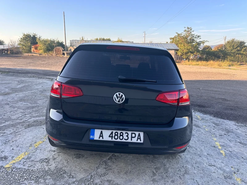 VW Golf 1.6, снимка 4 - Автомобили и джипове - 47598363