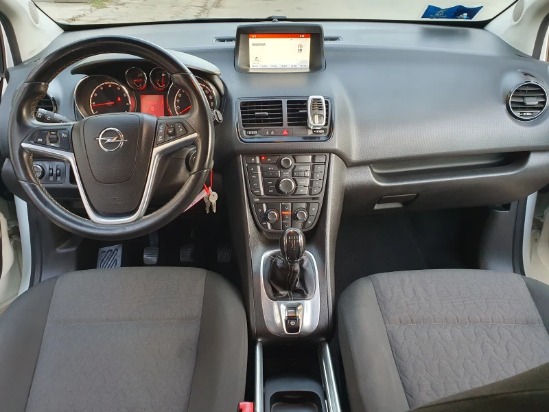 Opel Meriva 1.4i FACELIFT, снимка 14 - Автомобили и джипове - 45806019