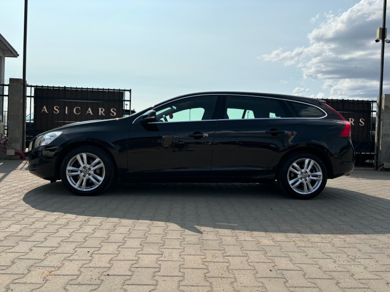 Volvo V60 1.6D AUTOMATIC EURO 5B, снимка 2 - Автомобили и джипове - 46705131