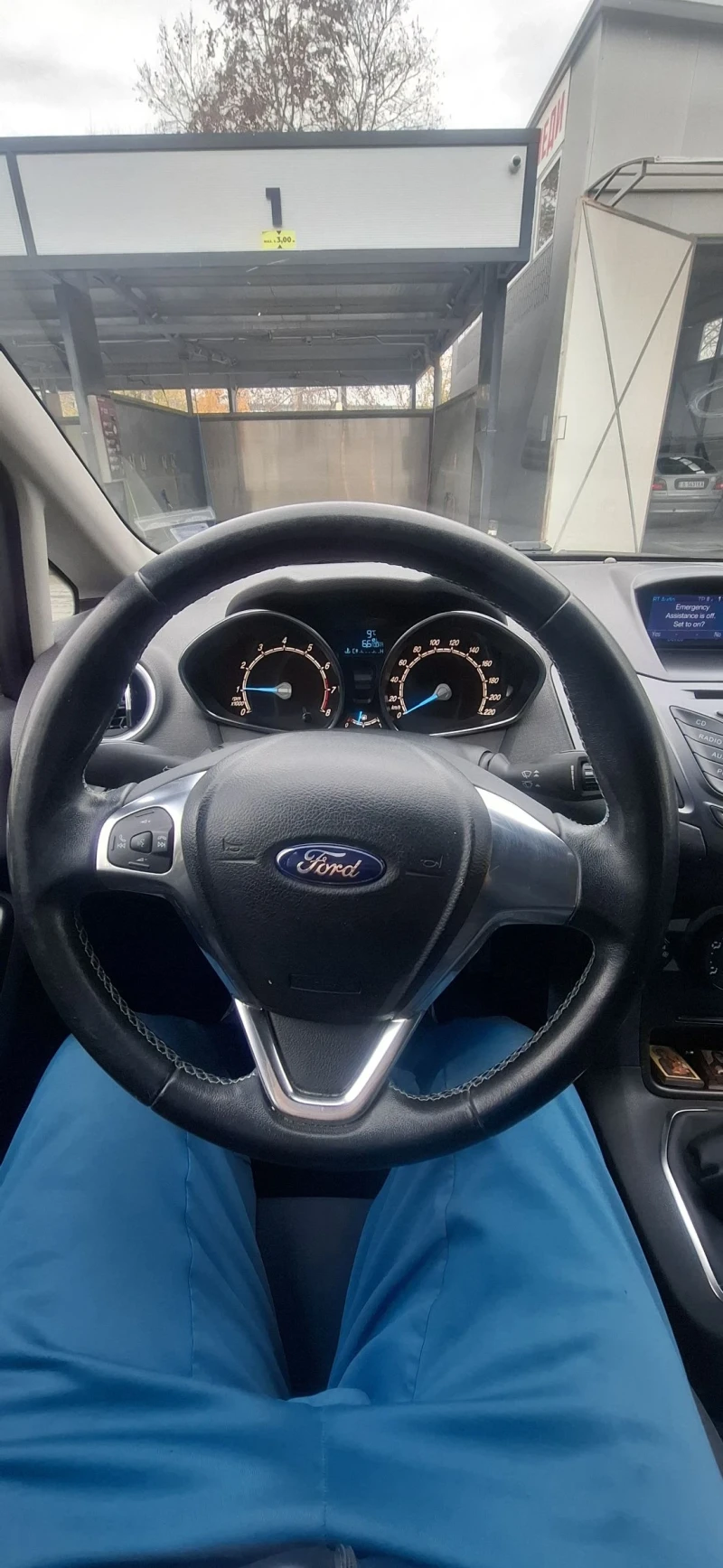 Ford Fiesta 1.0 Eco Boost, снимка 12 - Автомобили и джипове - 48126599