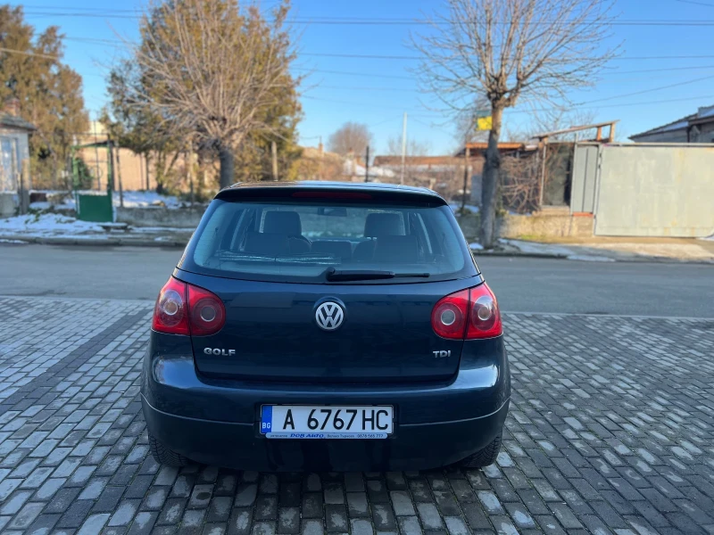 VW Golf 1.9, снимка 4 - Автомобили и джипове - 49211273