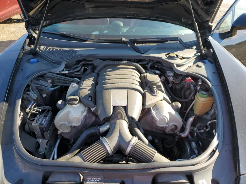 Porsche Panamera 2* FULL* РЕАЛНИ КМ, снимка 11 - Автомобили и джипове - 52247141