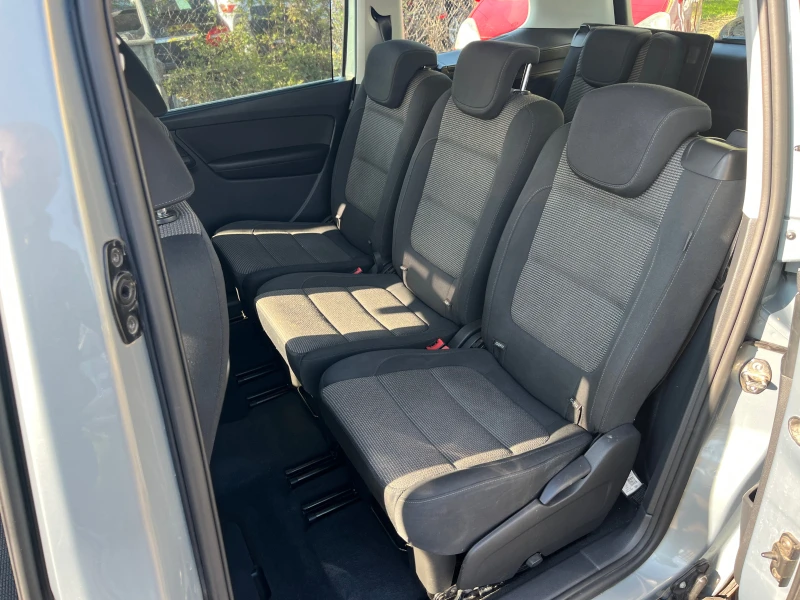 VW Sharan 2.0 TDI 7 места, снимка 8 - Автомобили и джипове - 52420072
