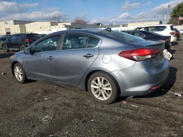 Kia Forte LX, снимка 2 - Автомобили и джипове - 48585422