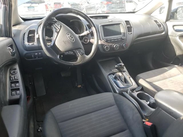 Kia Forte LX, снимка 6 - Автомобили и джипове - 48585422