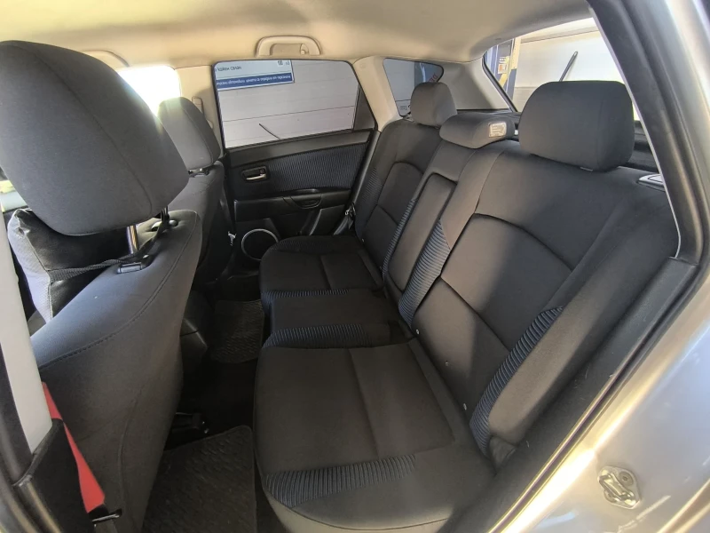 Mazda 3 - 3800 лв. - 96640523 | Car24.bg