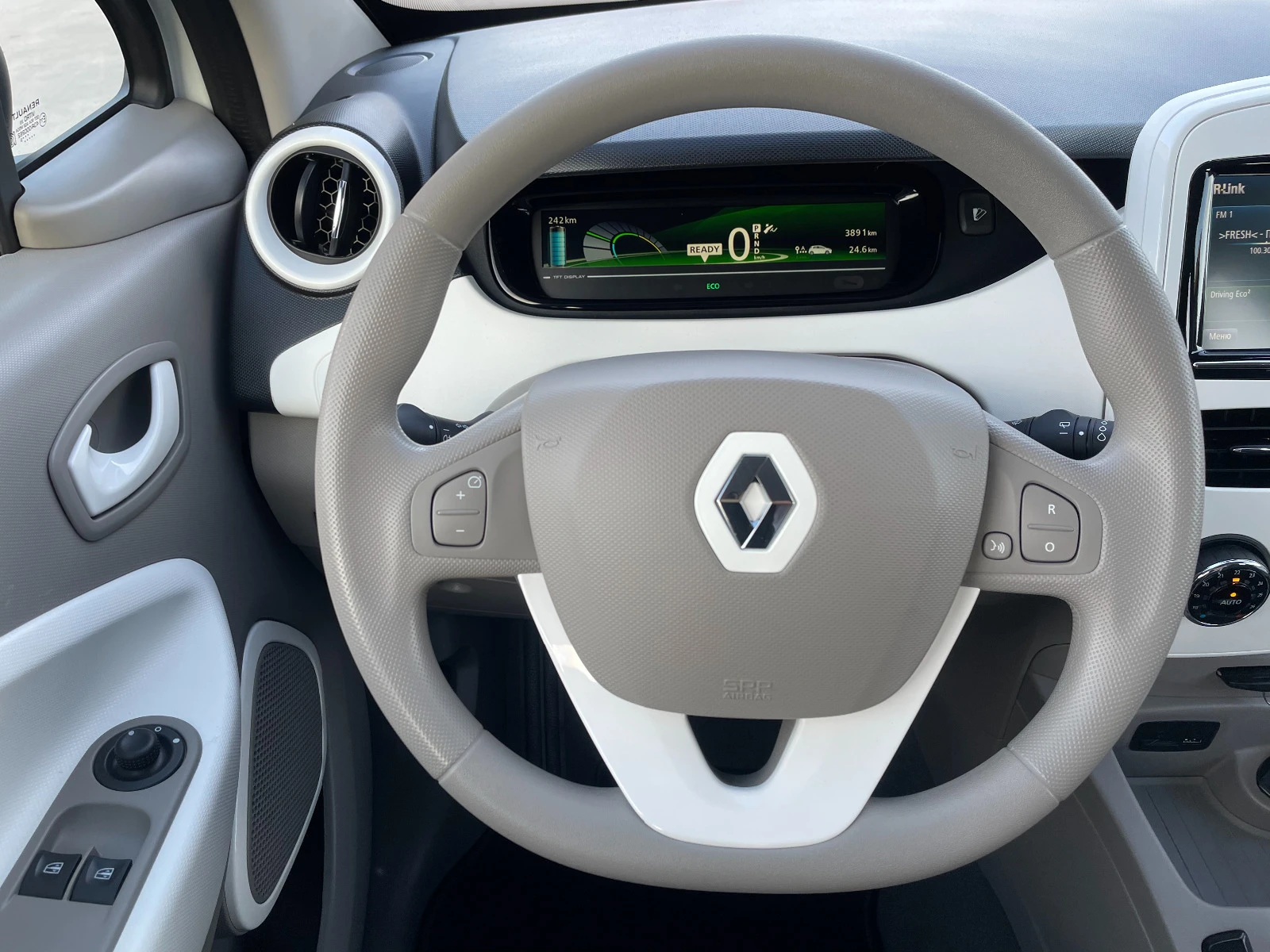 Renault Zoe 41kw Germany  | Mobile.bg   12