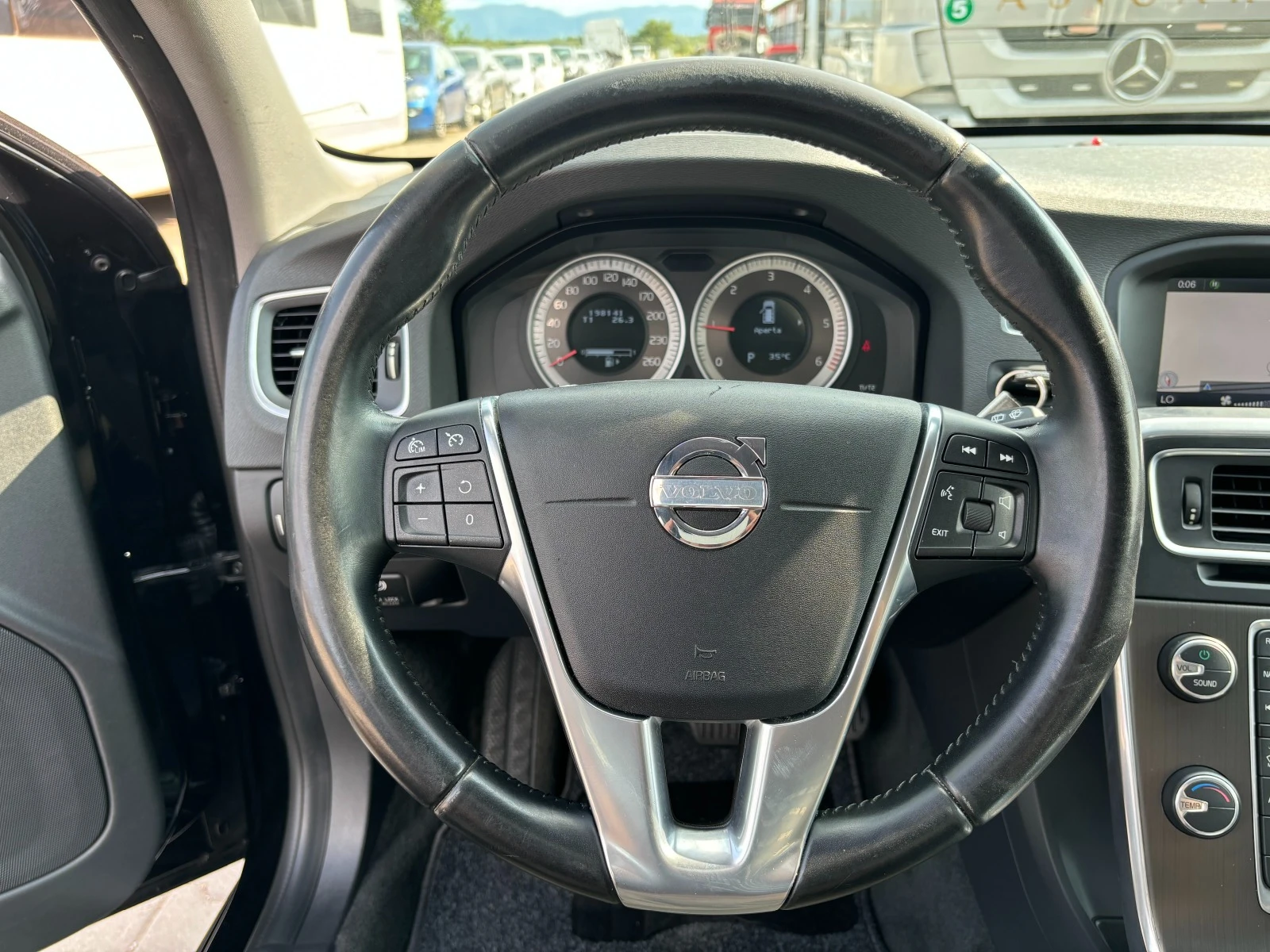 Volvo V60 1.6D AUTOMATIC EURO 5B | Mobile.bg   15