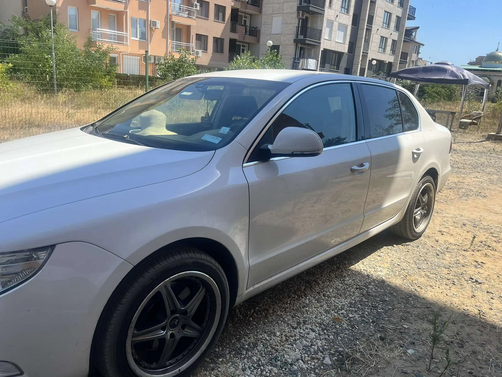 Skoda Superb  - изображение 6