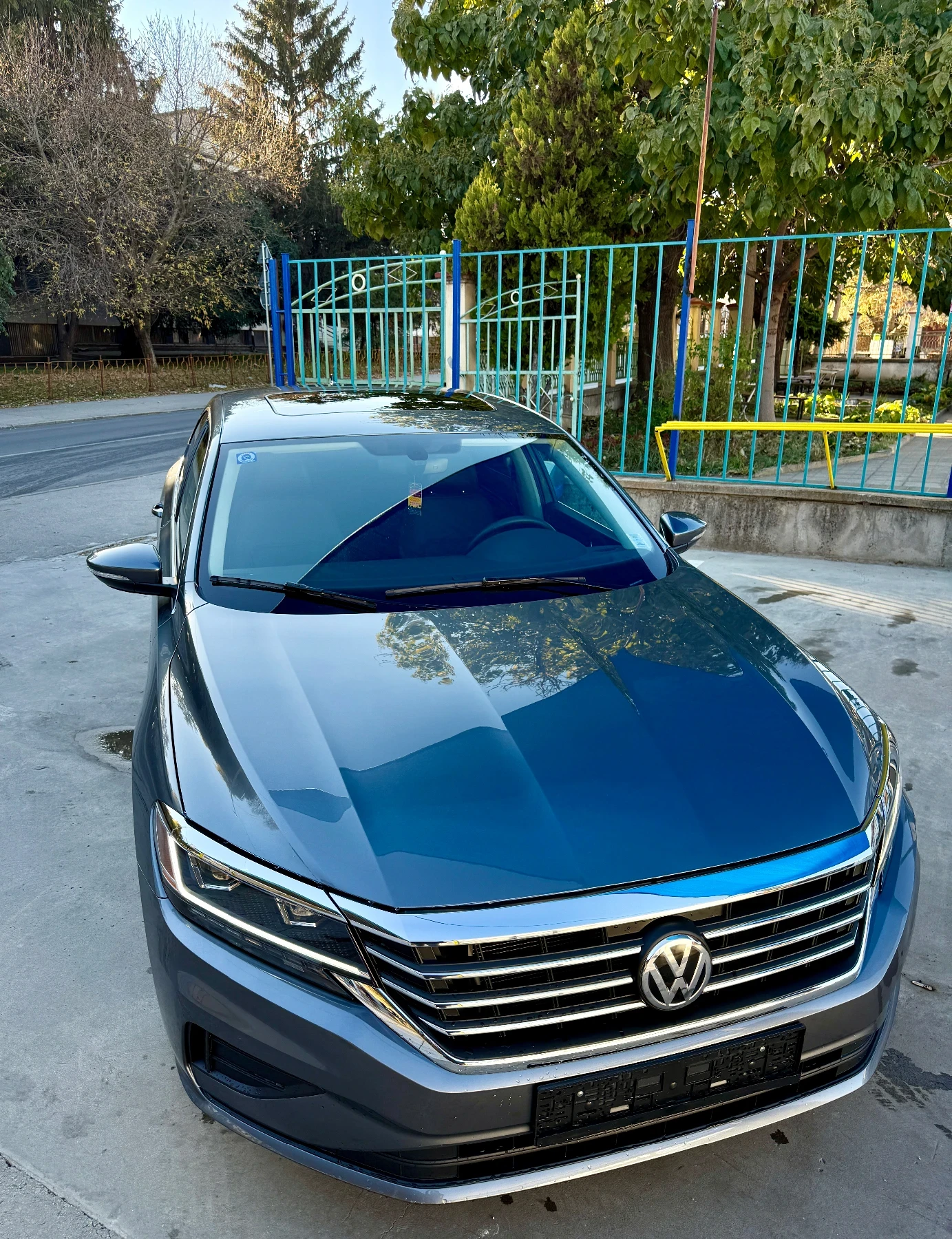 VW Passat Sedan - изображение 5