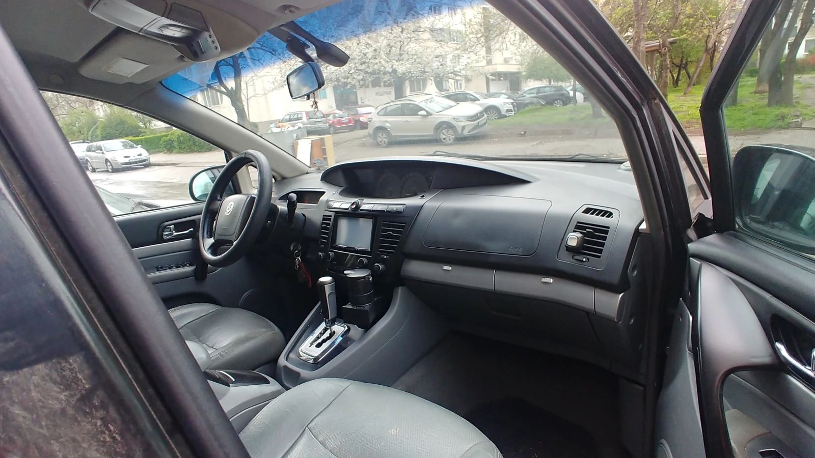 Ssang yong Rodius 270xdi AWD - изображение 6
