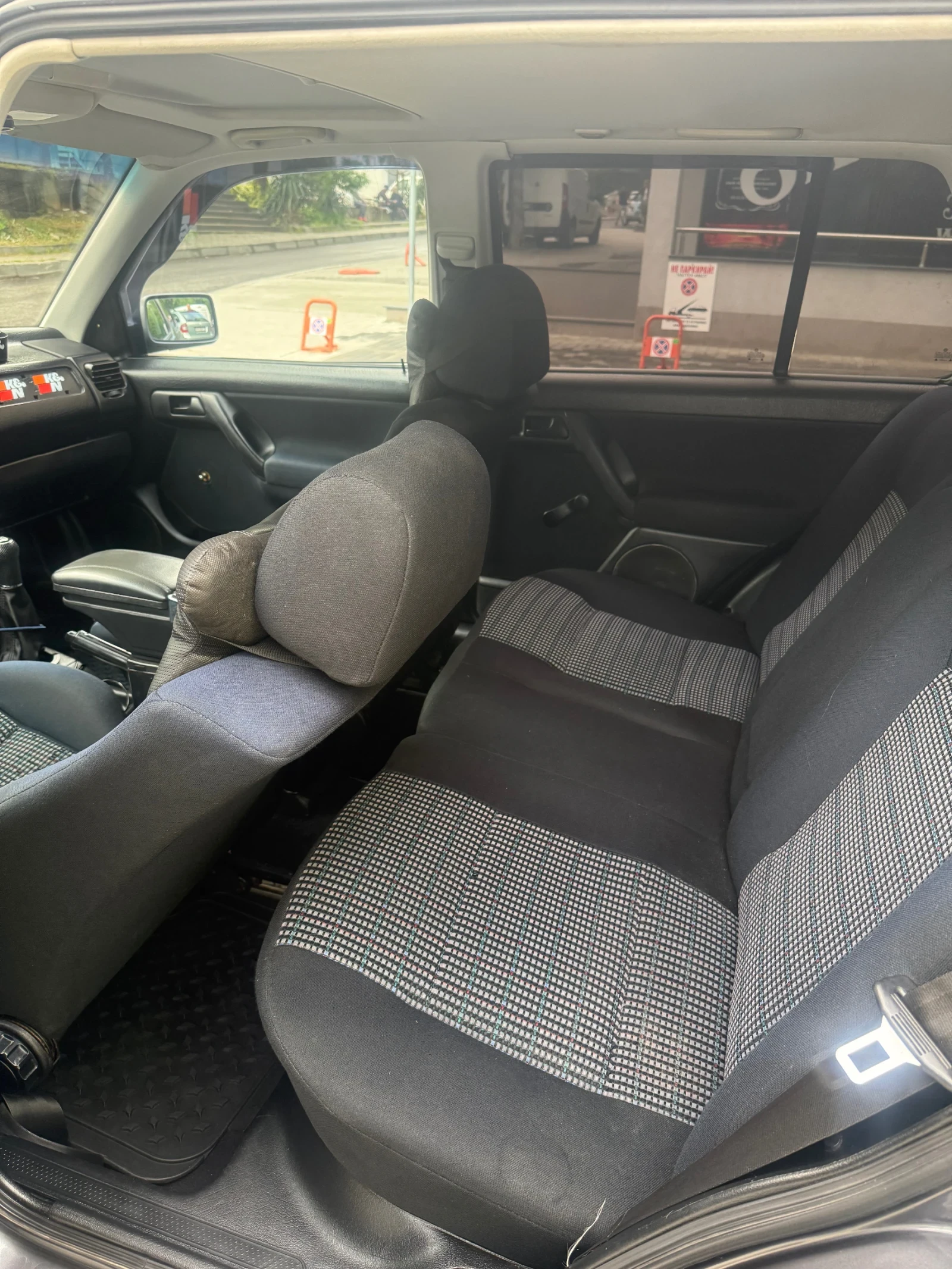 VW Vento 2.0-115  - изображение 6